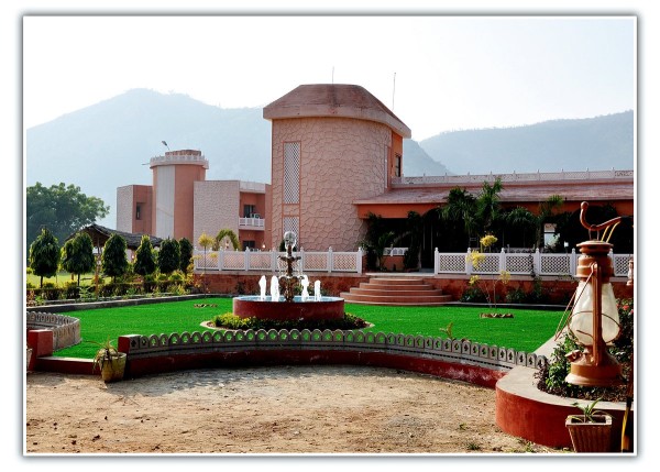 Sariska Tiger Camp Resort