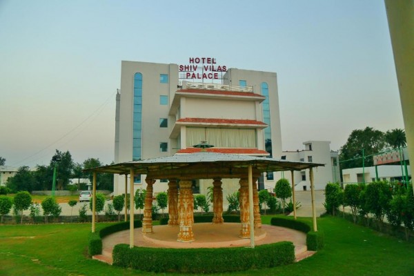 Shiv Vilas Palace