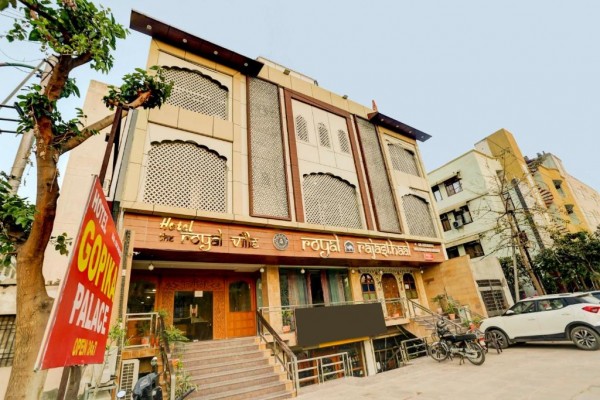 OYO Townhouse 640 The Royal Ville