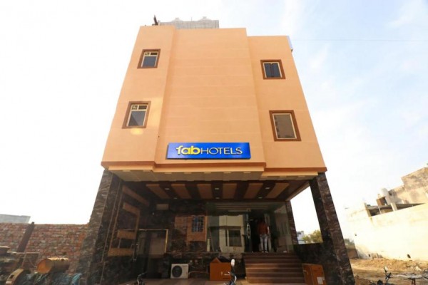 FabHotel Big Dream