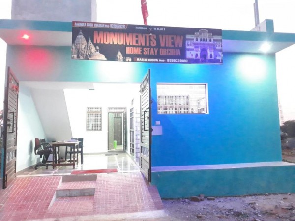 monuments view home stay