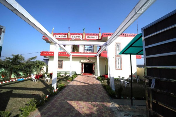Bundeli Farm Resort Orchha
